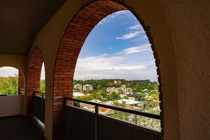 Terrace/Patio 8 of 12