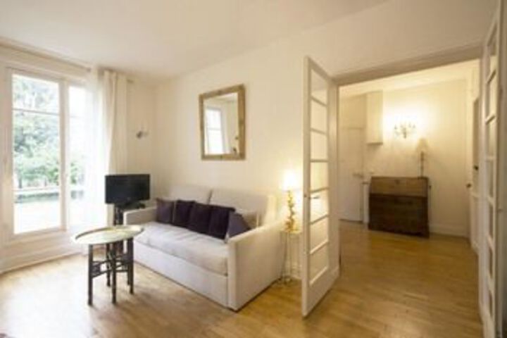 Room 40 of 51