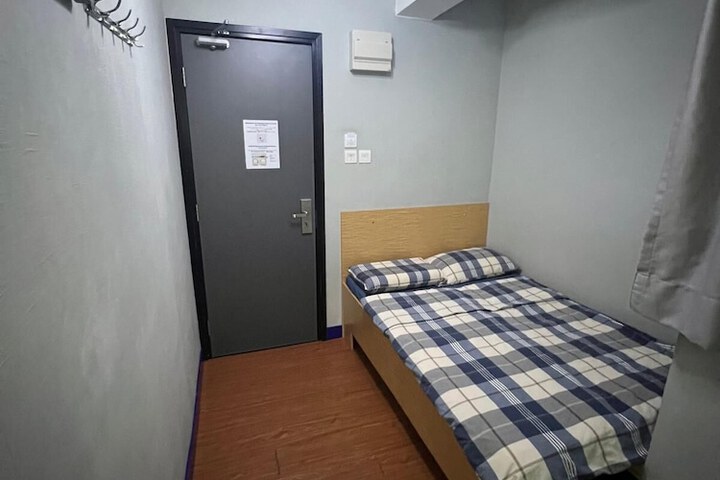 Room 22 of 78