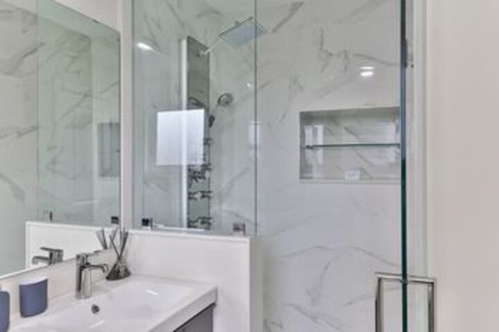 Room 7 of 101