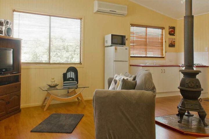 Room 14 of 27
