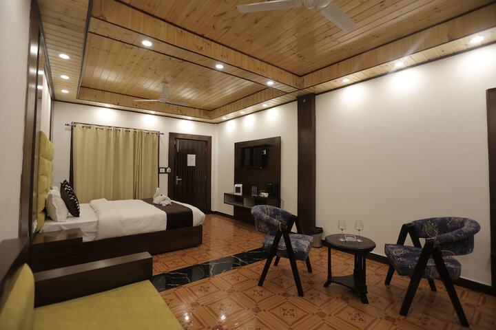 Room 29 of 98