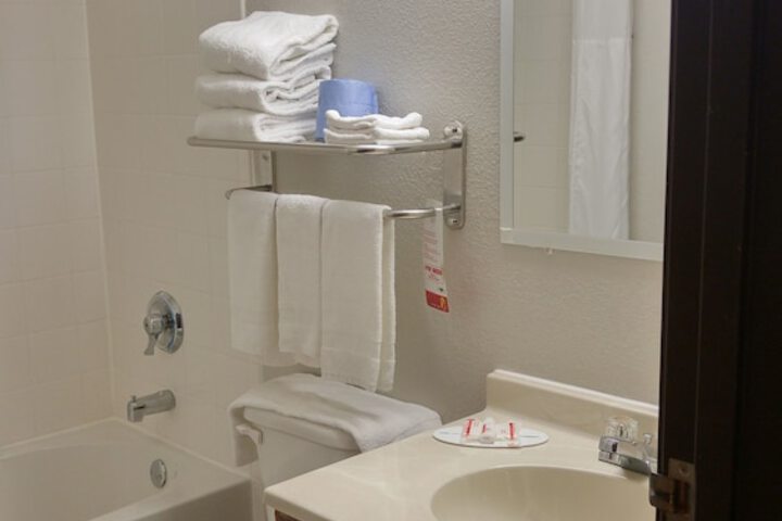 Room 14 of 20