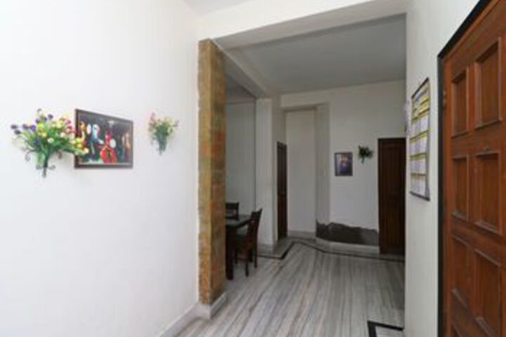 Room 5 of 24
