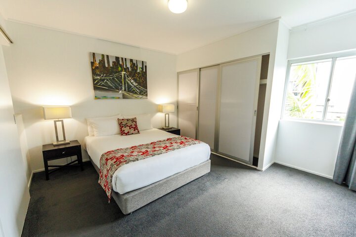 Room 13 of 91