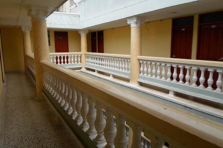 Ballroom/Hall 18 of 22