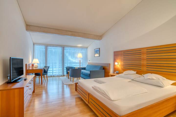Room 30 of 116