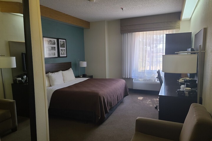 Room 3 of 15