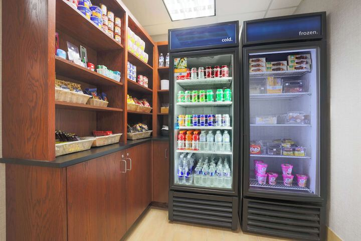 Snack bar