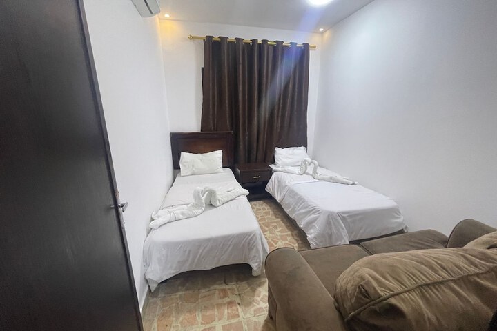 Room 18 of 41