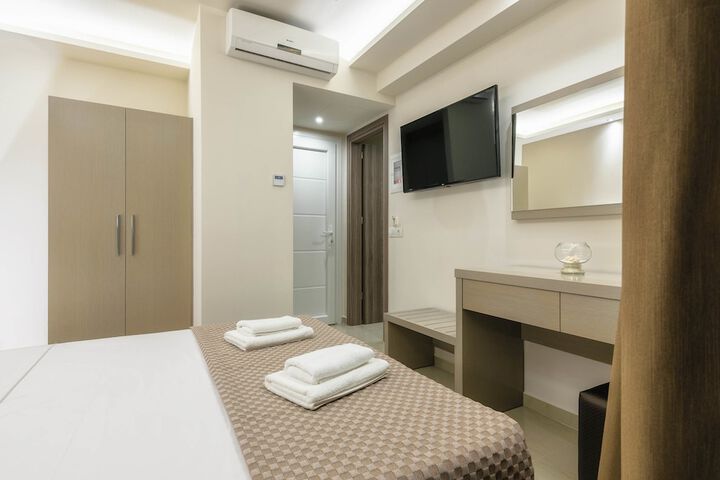 Room 26 of 138
