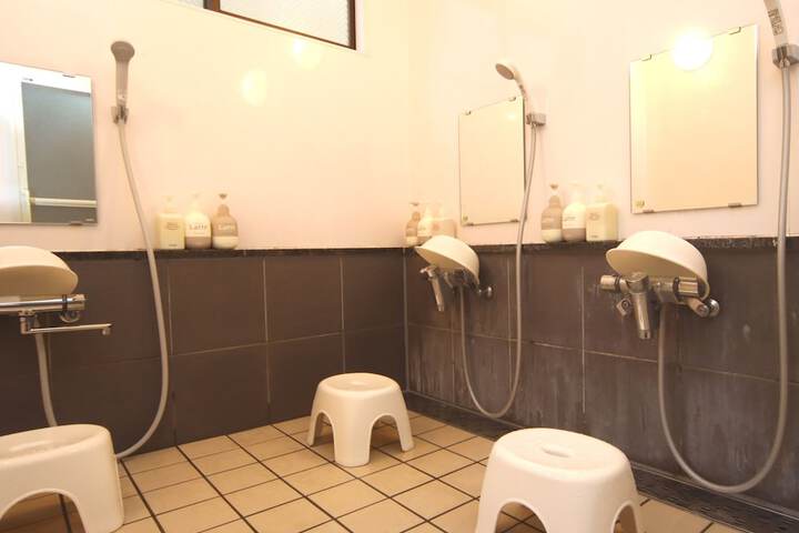 Room 16 of 55