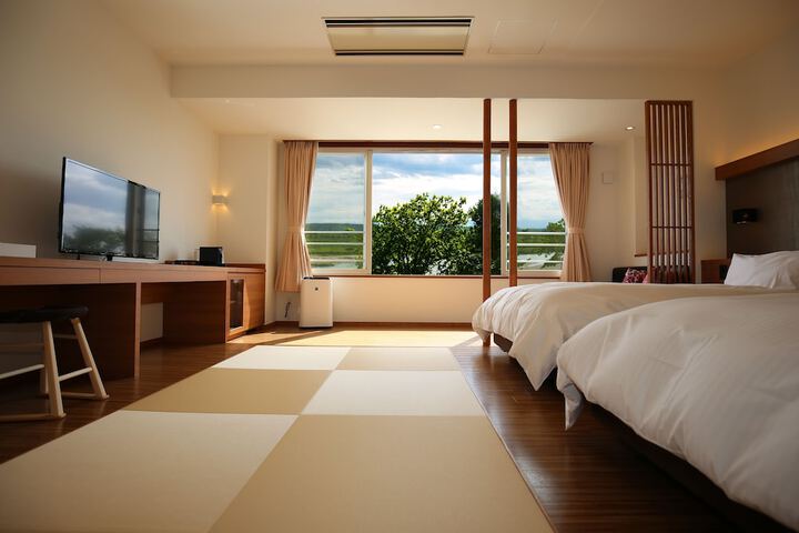 Room 17 of 146
