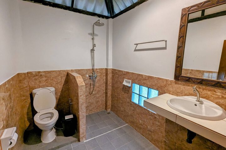 Room 40 of 73