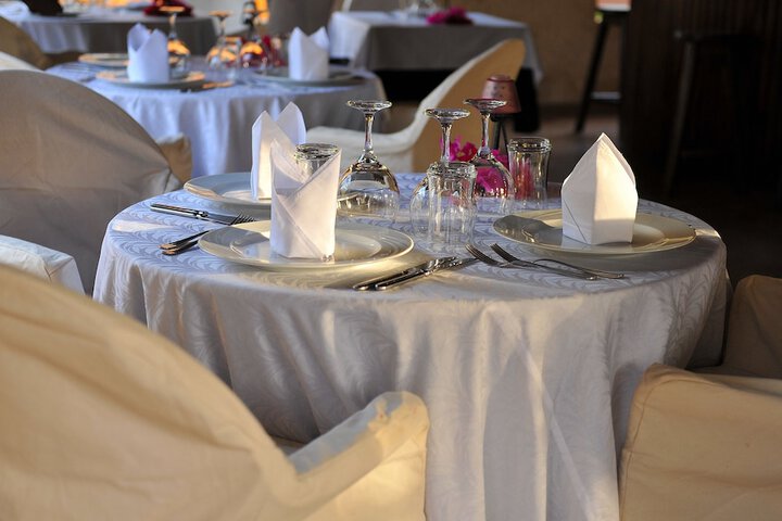 Dining 50 of 68