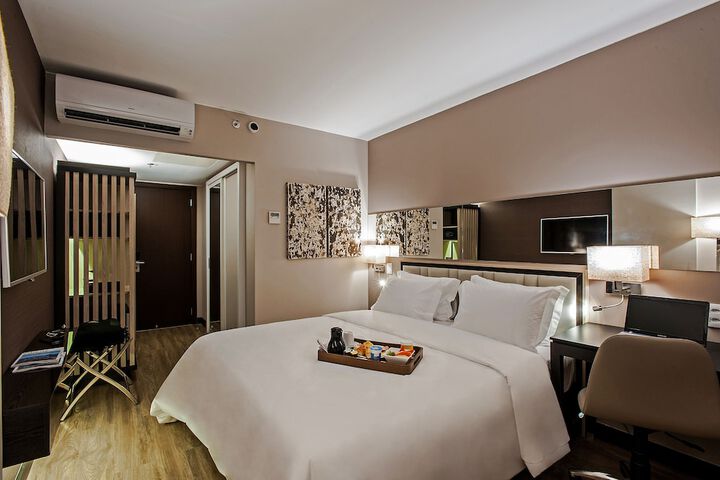 Room 9 of 45