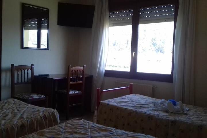 Room 5 of 21