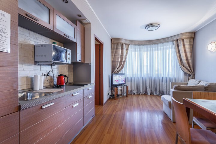 Room 3 of 17