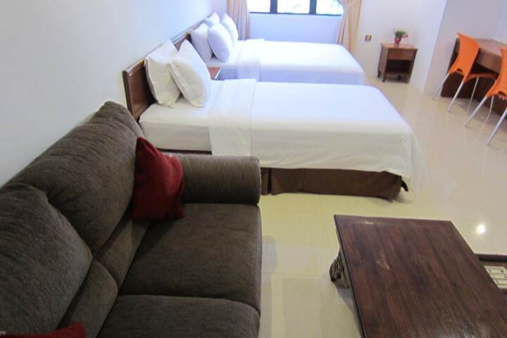 Room 27 of 60