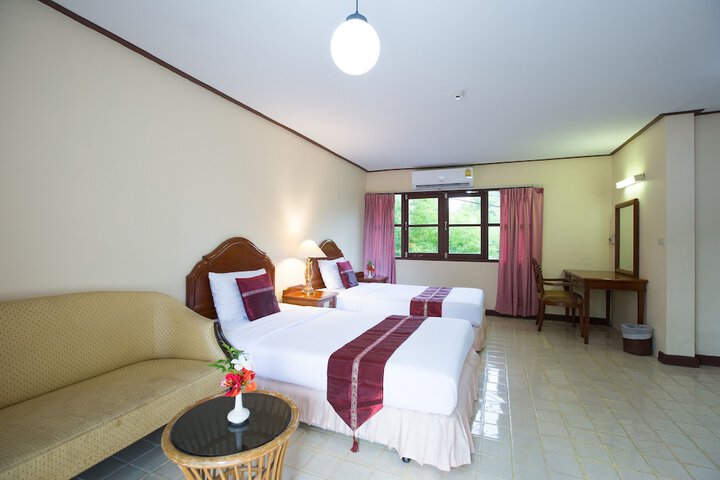 Room 3 of 51