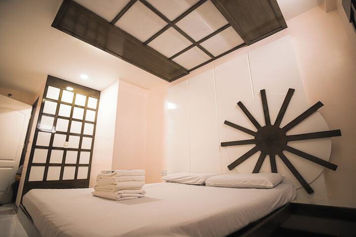 Room 38 of 53