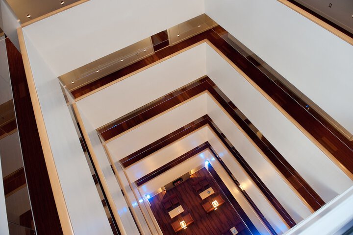 Ballroom/Hall 76 of 88