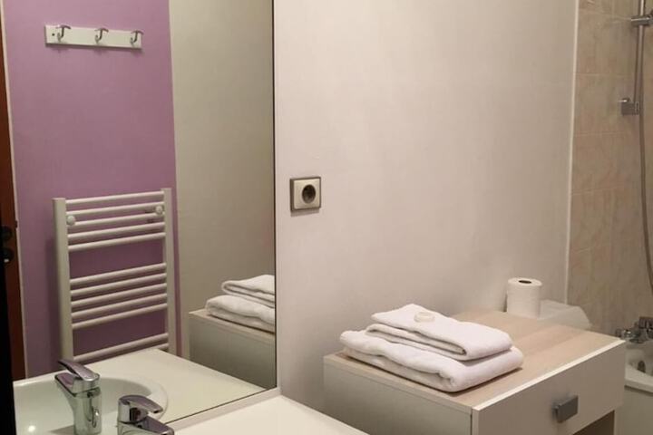 Room 30 of 52