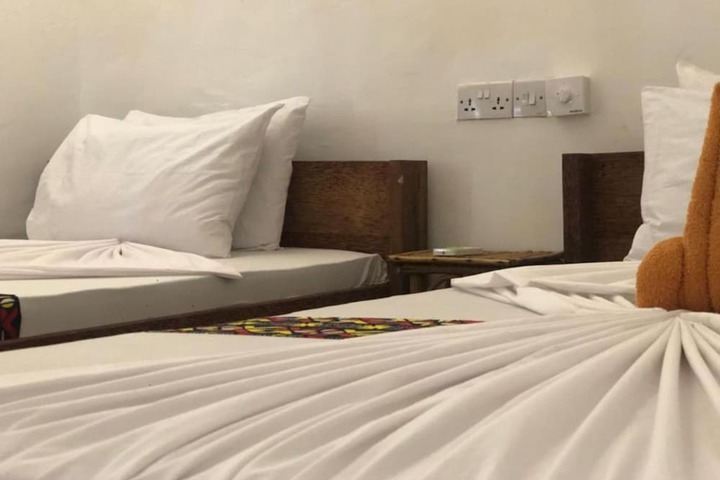 Room 31 of 77