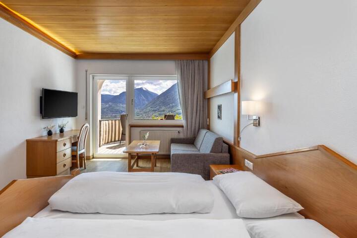 General 4 of 58