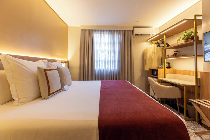 Room 47 of 149
