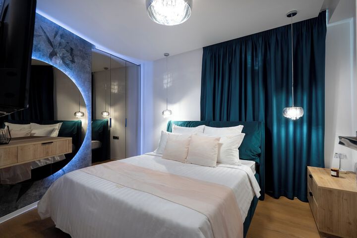 Room 106 of 552