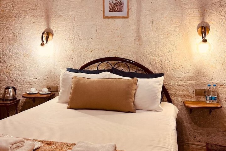 Room 7 of 70