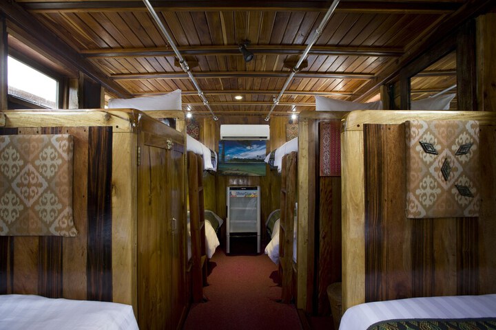 Room 3 of 28