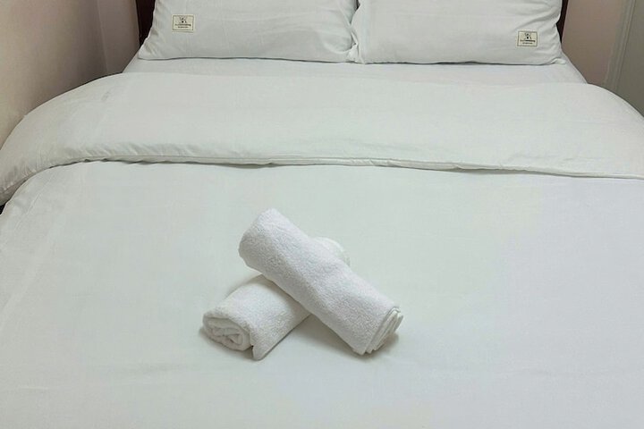 Room 8 of 34
