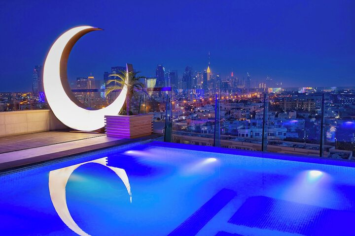 Pool 27 of 50