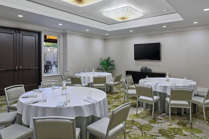 Meeting facility