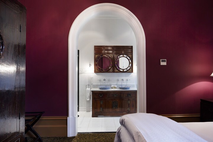 Room 47 of 70