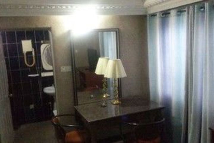 Room 25 of 45