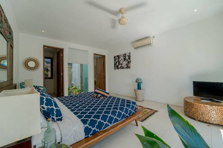 Room 4 of 39