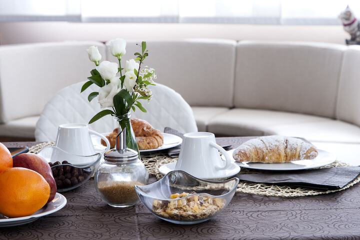 Breakfast/Coffee Service 38 of 59