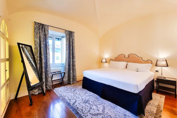 Room 21 of 70