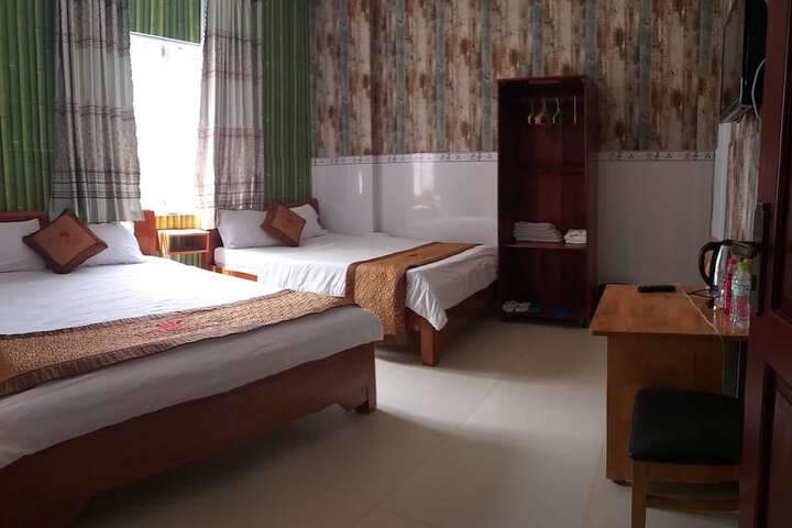 Room 23 of 55