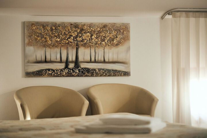 Room 30 of 59