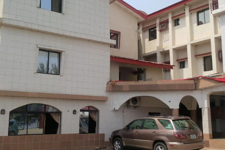 DE AGAPE REGENCY HOTEL
