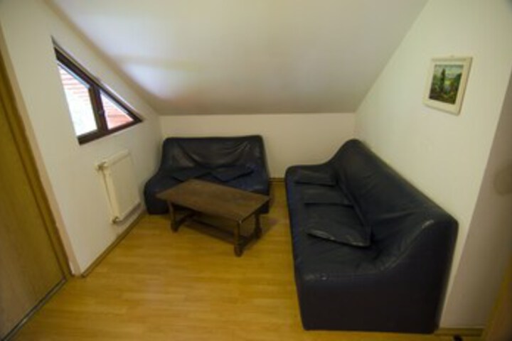 Room 22 of 47