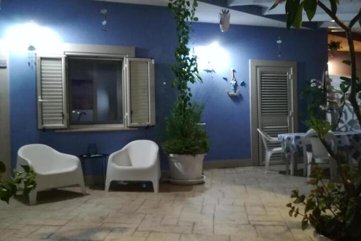 Villetta tra Mare e Barocco