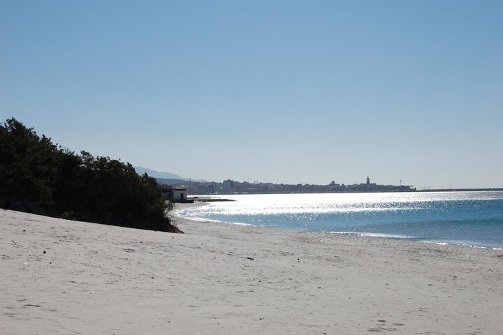 Beach 28 of 32