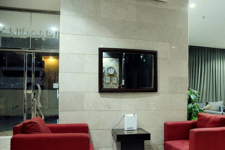 Hotel 75 of 117
