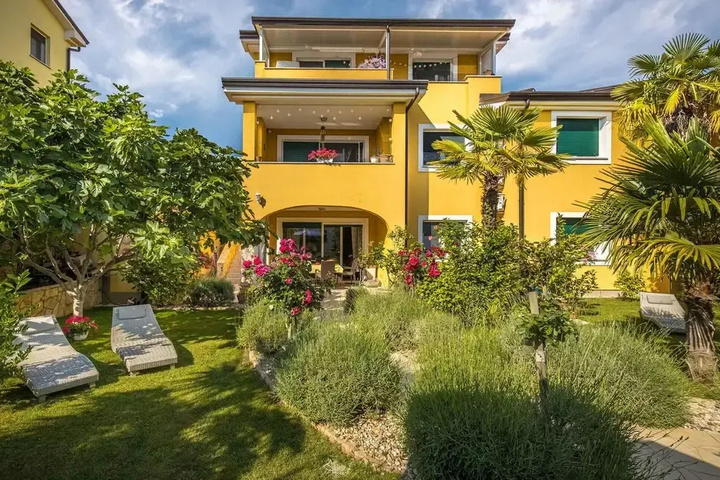 Stunning Home in Kostrena With Wifi and 2 Bedrooms
