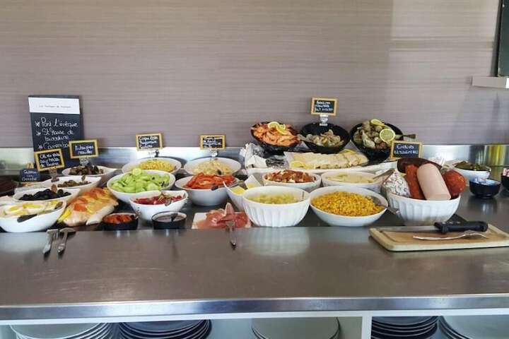 Dining 56 of 71